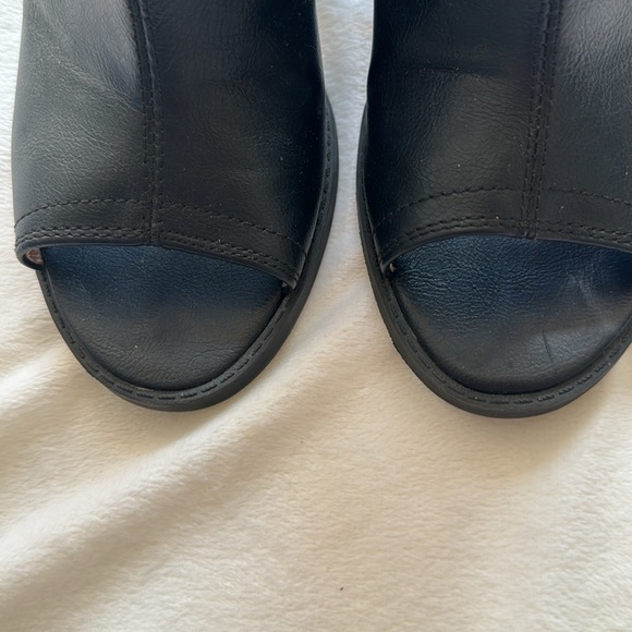 LC Lauren Conrad heeled booties - Picture 9 of 9